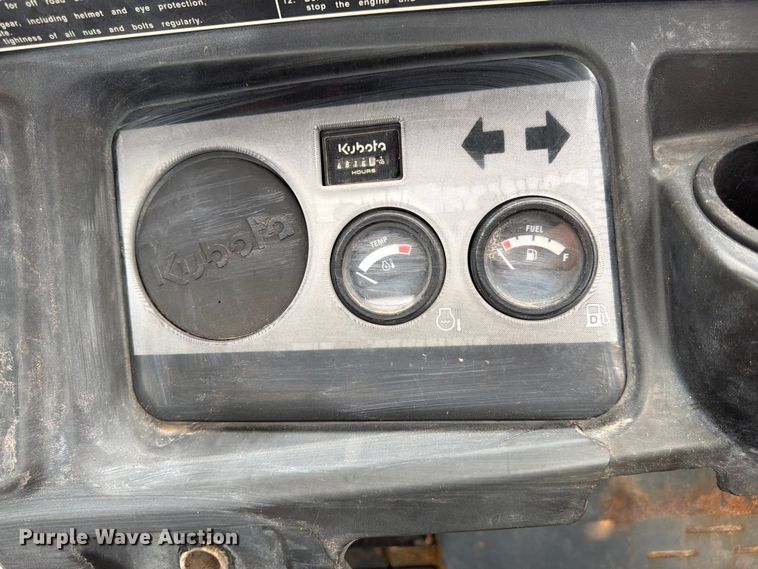 image for item EW2155 2010 Kubota RTV900 utility vehicle