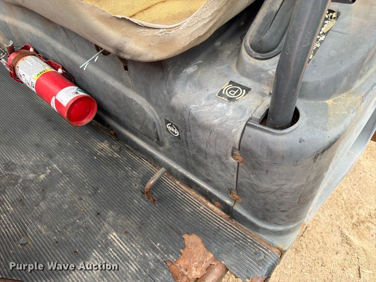 image for item EW2155 2010 Kubota RTV900 utility vehicle