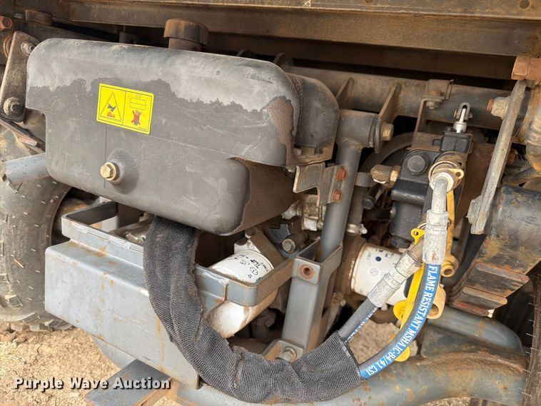 image for item EW2155 2010 Kubota RTV900 utility vehicle