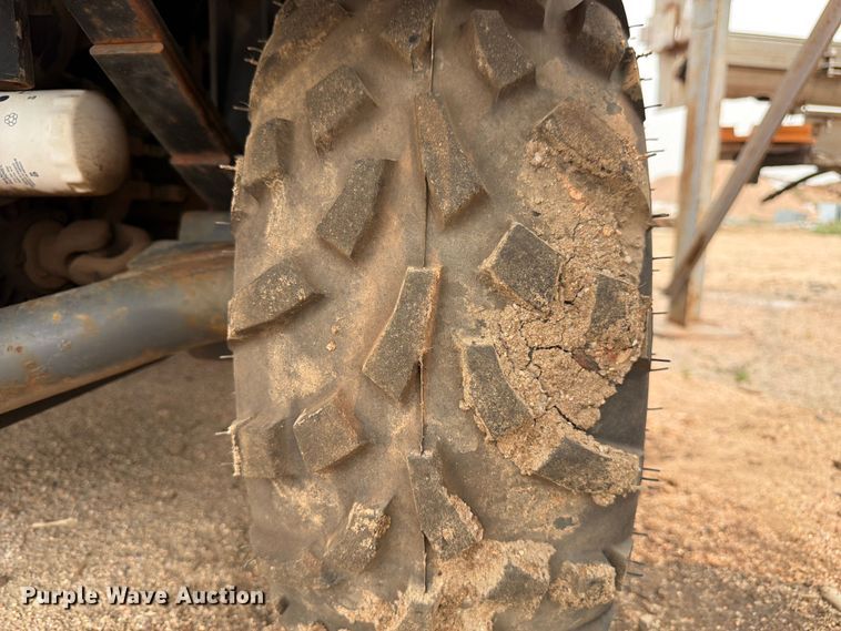image for item EW2155 2010 Kubota RTV900 utility vehicle