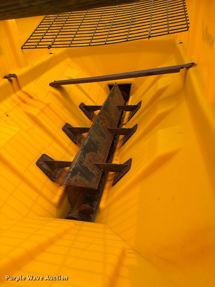 image for item EW2157 SnowEx spreader