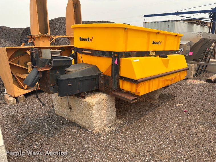 SnowEx Pre Wet System spreader