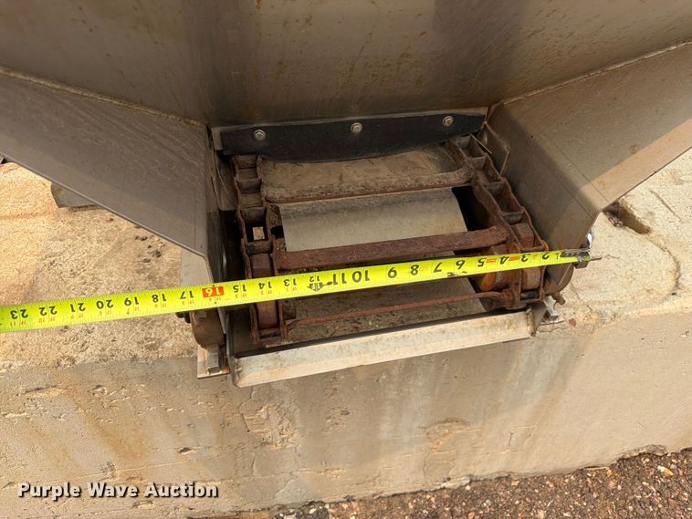 image for item EW2160 SaltDogg spreader