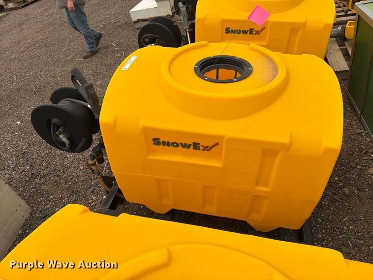 image for item EW2162 SnowEx VSS-1000 sprayer