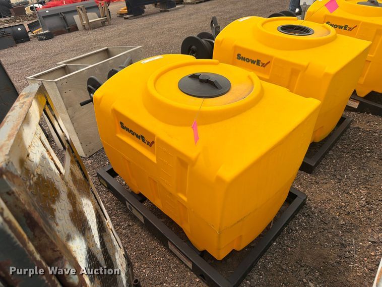 image for item EW2163 SnowEx VSS-1000 sprayer