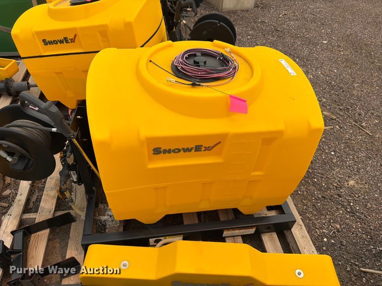image for item EW2164 SnowEx VSS-1000 sprayer