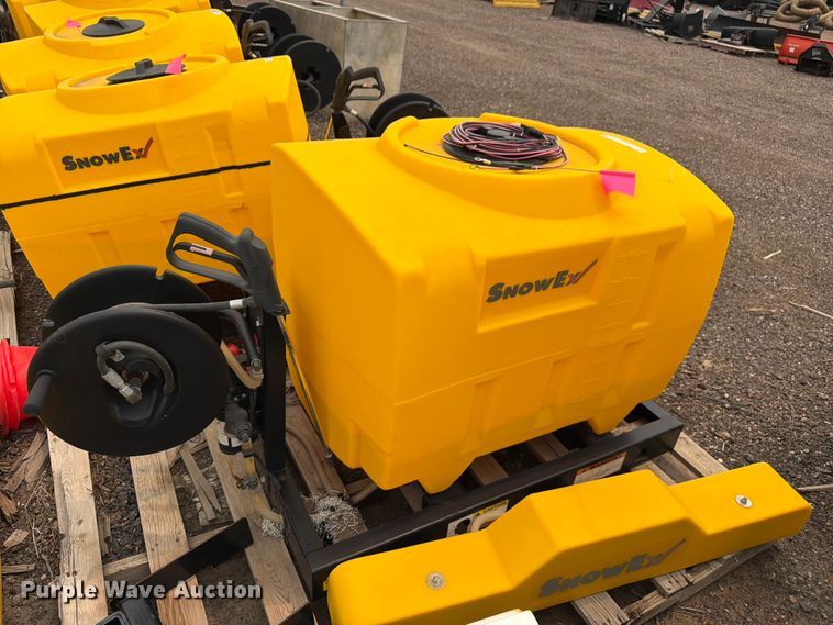 image for item EW2164 SnowEx VSS-1000 sprayer