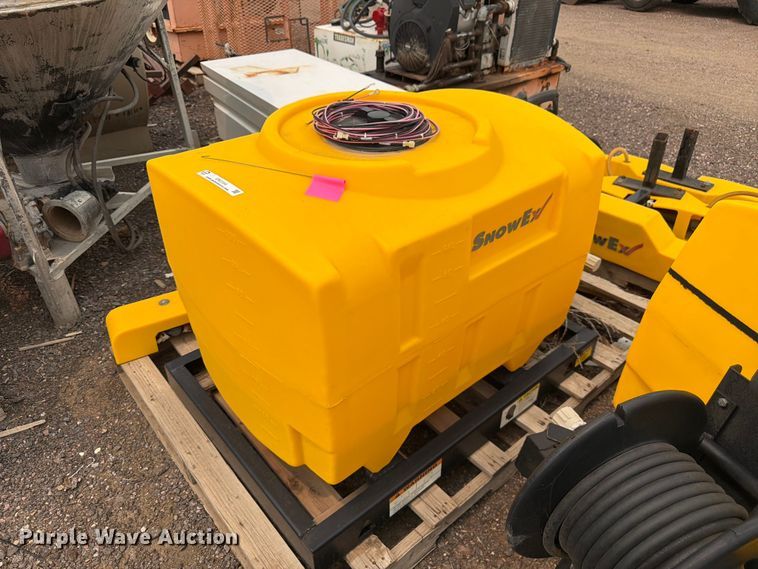 image for item EW2164 SnowEx VSS-1000 sprayer