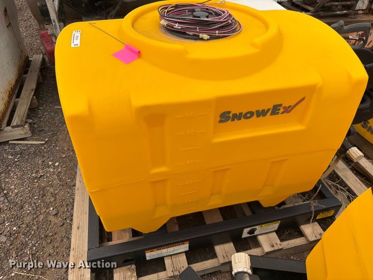 image for item EW2164 SnowEx VSS-1000 sprayer