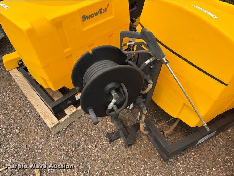 image for item EW2165 SnowEx VSS-1000 sprayer