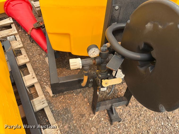 image for item EW2165 SnowEx VSS-1000 sprayer
