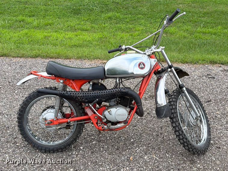 image for item EW5006 1973 Hodaka dirt bike