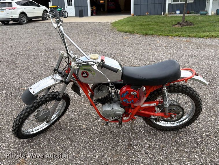 image for item EW5006 1973 Hodaka dirt bike