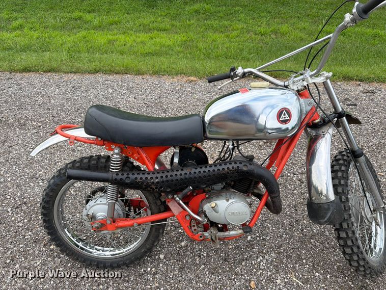 image for item EW5006 1973 Hodaka dirt bike