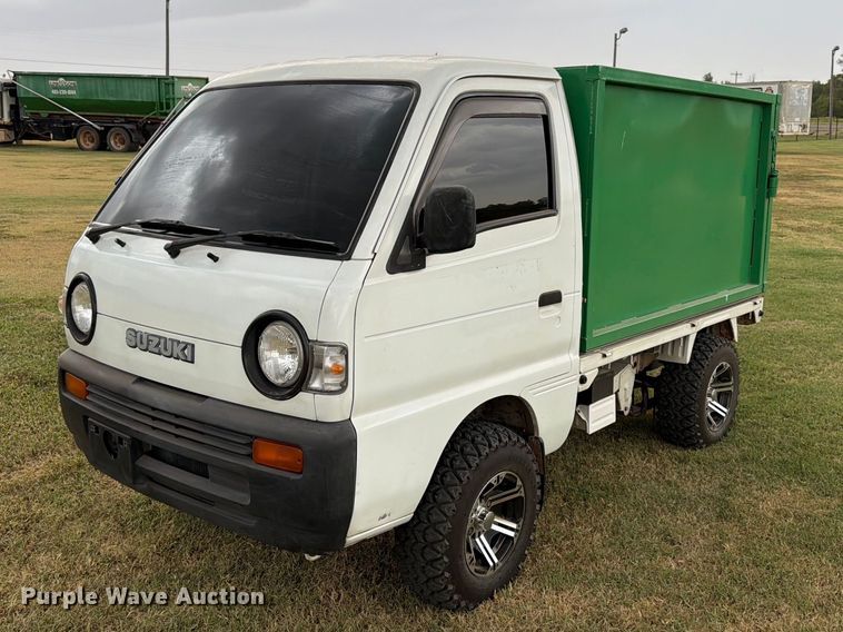 image for item EW8639 1993 Suzuki Carry mini truck