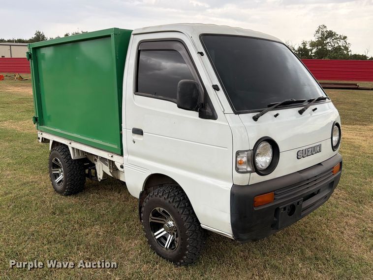 image for item EW8639 1993 Suzuki Carry mini truck