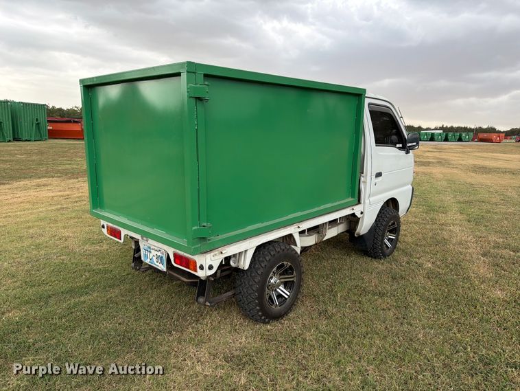 image for item EW8639 1993 Suzuki Carry mini truck