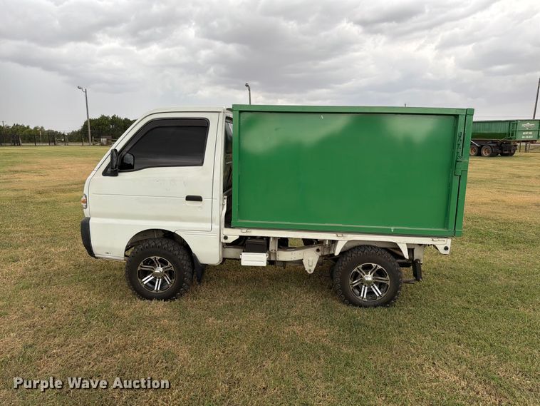 image for item EW8639 1993 Suzuki Carry mini truck