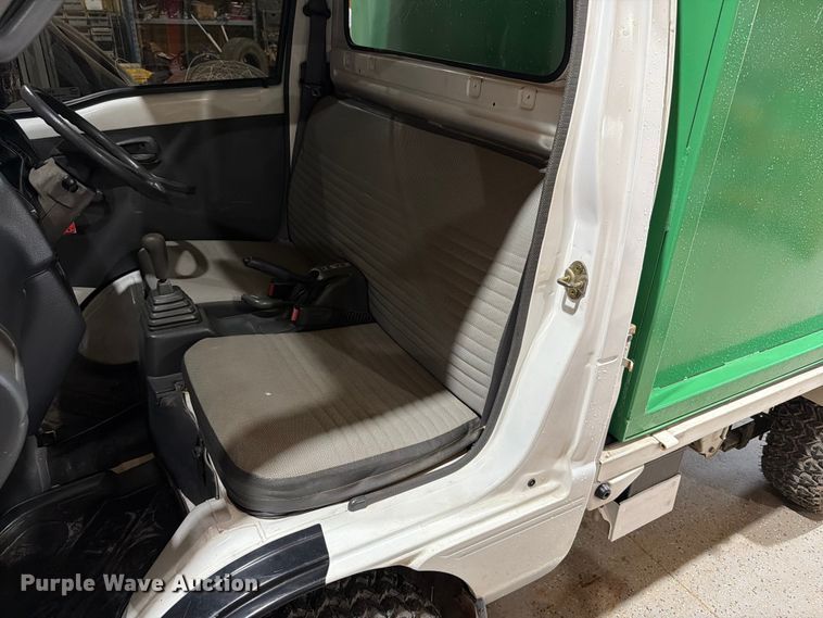 image for item EW8639 1993 Suzuki Carry mini truck