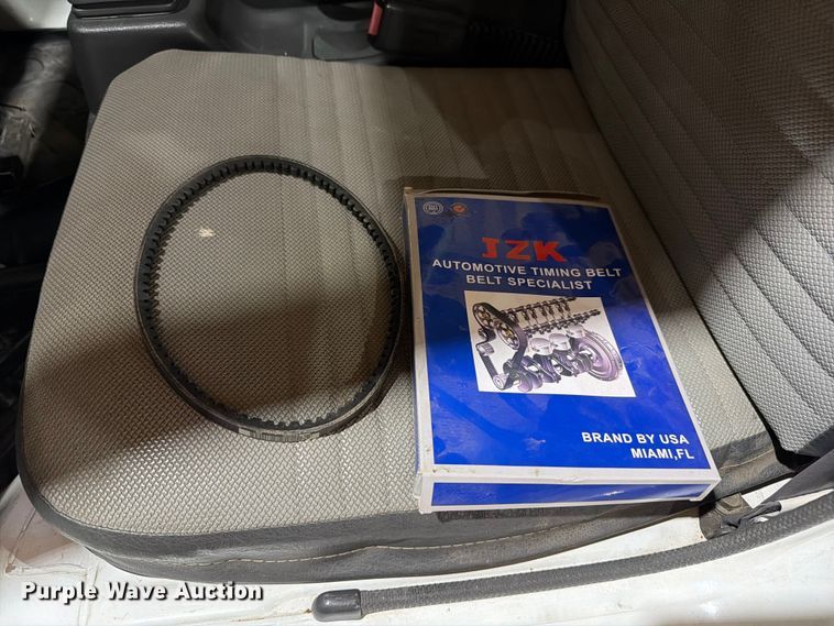 image for item EW8639 1993 Suzuki Carry mini truck