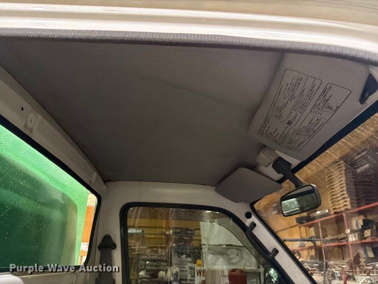 image for item EW8639 1993 Suzuki Carry mini truck