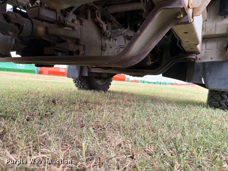 image for item EW8639 1993 Suzuki Carry mini truck