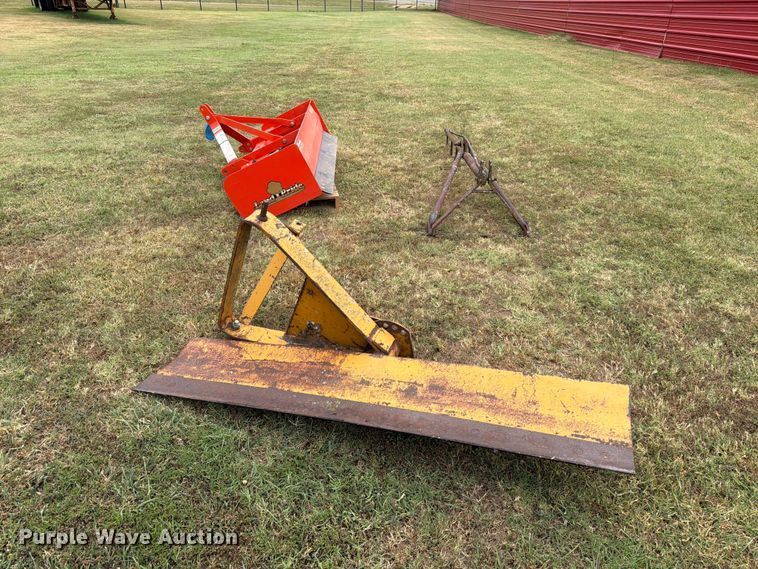 image for item EW8640 Tractor attachments