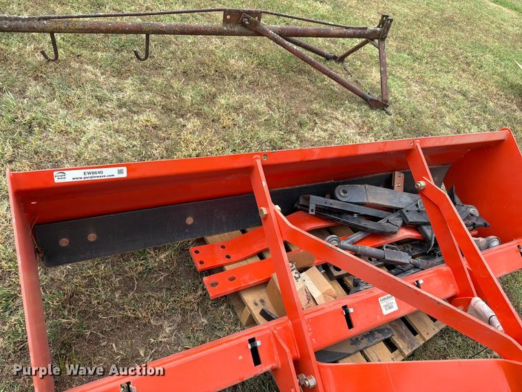 image for item EW8640 Tractor attachments