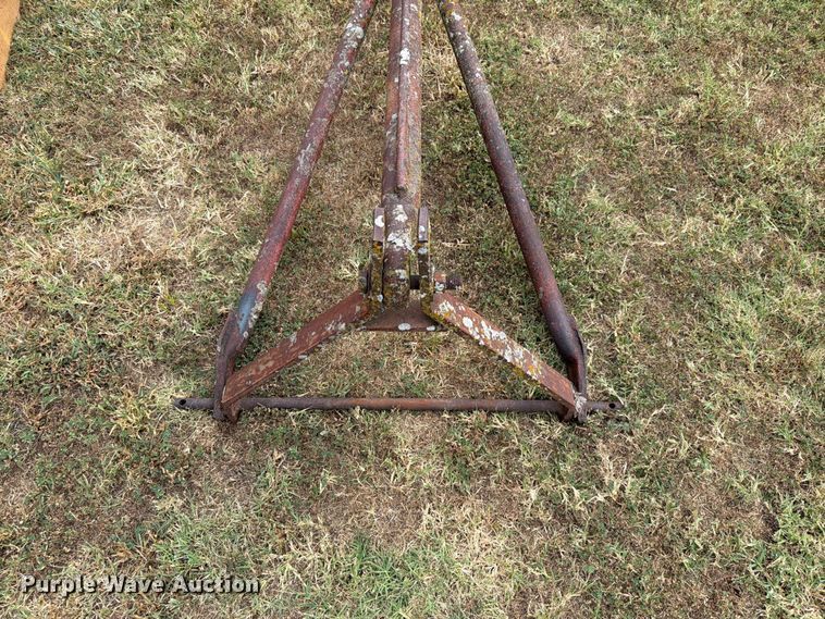 image for item EW8640 Tractor attachments