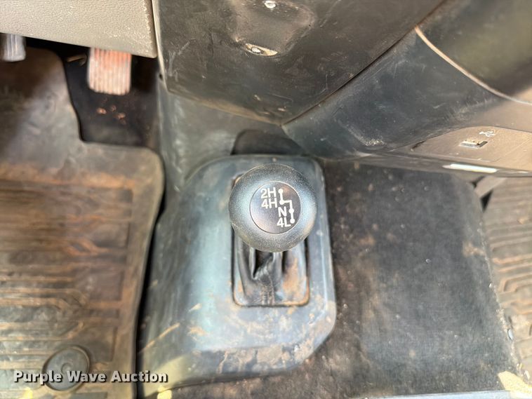 image for item EW8644 2017 Ford F-550 bucket truck