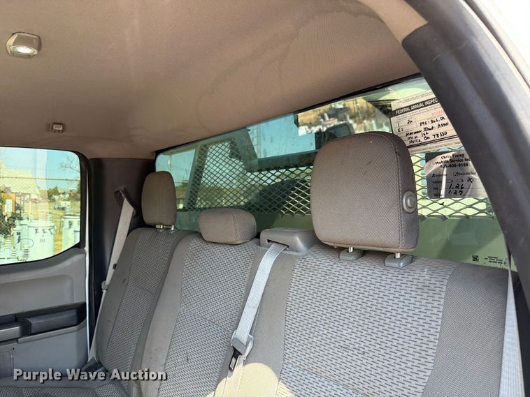 image for item EW8644 2017 Ford F-550 bucket truck