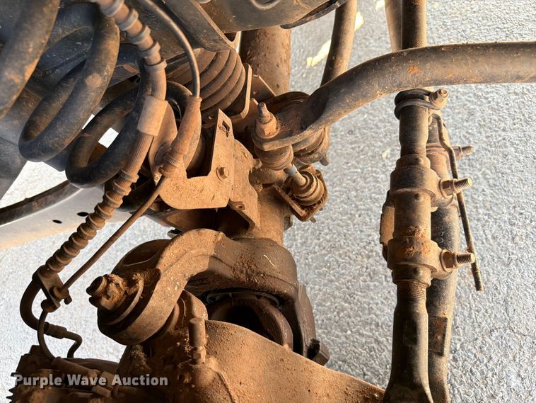 image for item EW8644 2017 Ford F-550 bucket truck
