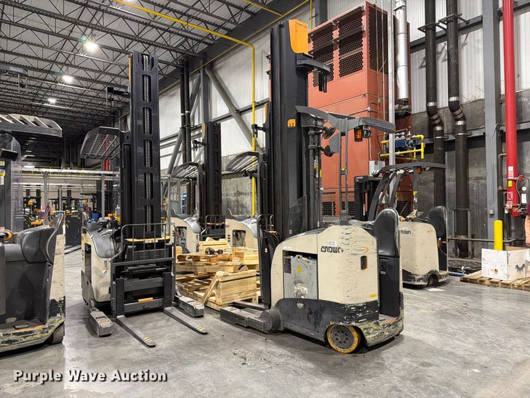 image for item EX0501 2019 Crown RM6025-45 reach truck