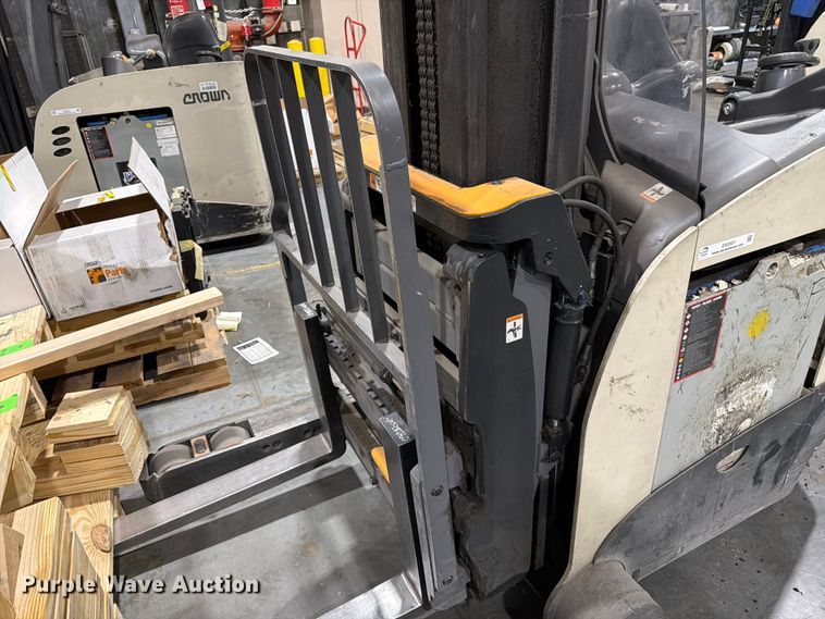 image for item EX0501 2019 Crown RM6025-45 reach truck