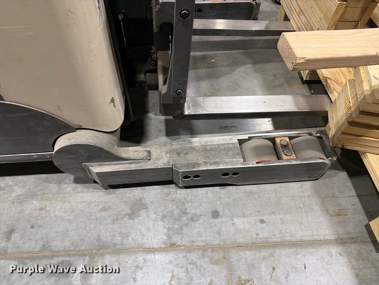 image for item EX0501 2019 Crown RM6025-45 reach truck