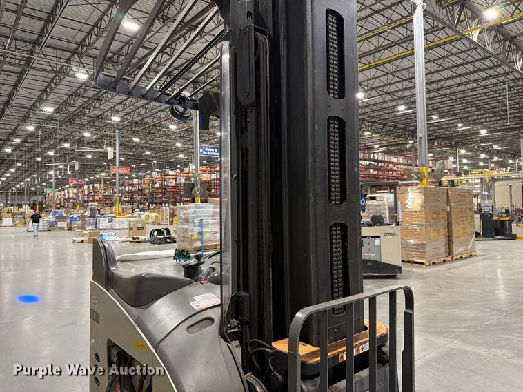 image for item EX0502 2019 Crown RM6025-45 reach truck