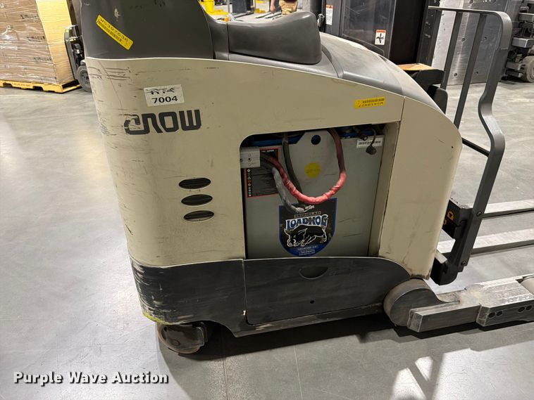 image for item EX0502 2019 Crown RM6025-45 reach truck