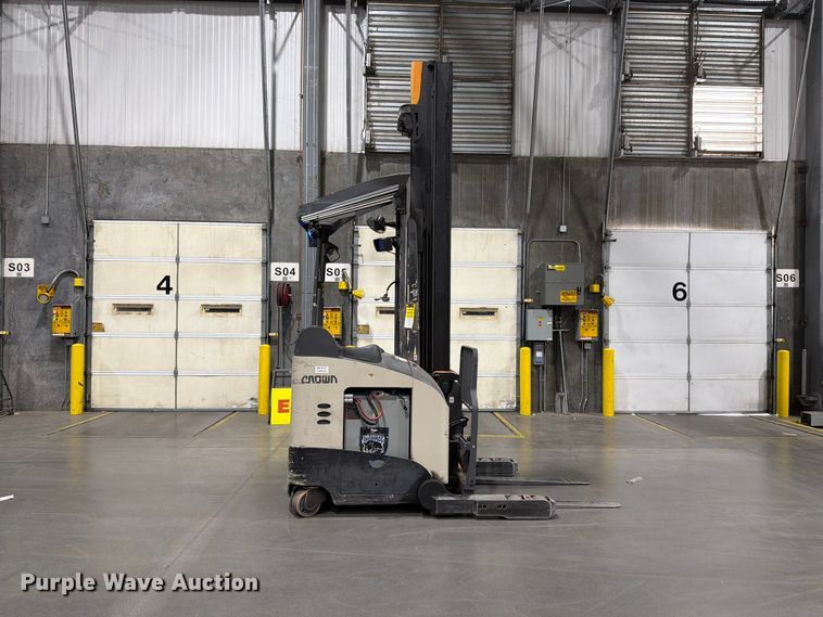 image for item EX0503 2019 Crown RM6025-45 reach truck