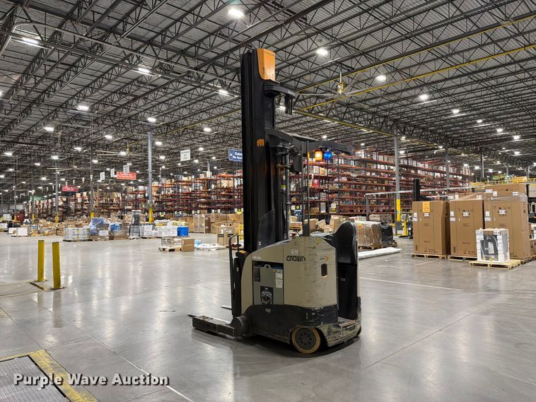 image for item EX0503 2019 Crown RM6025-45 reach truck