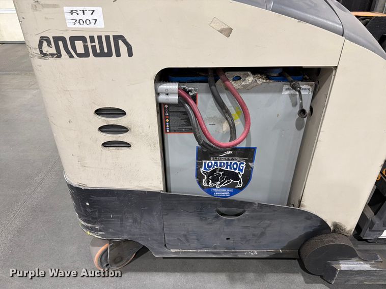 image for item EX0503 2019 Crown RM6025-45 reach truck