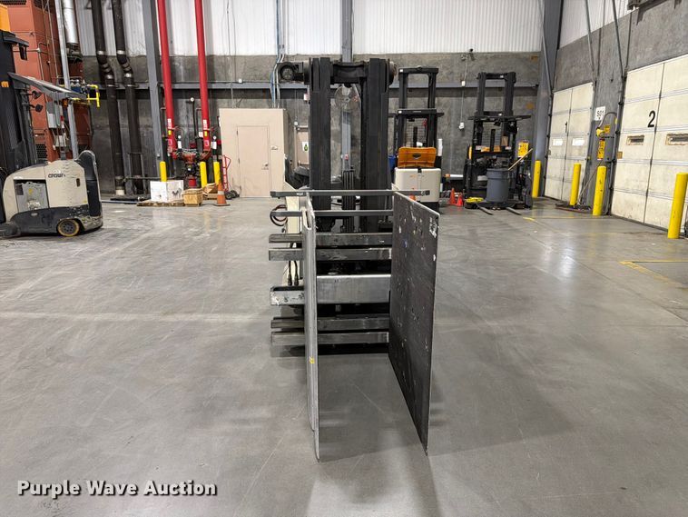 image for item EX0504 2018 Crown RC5545-40 forklift