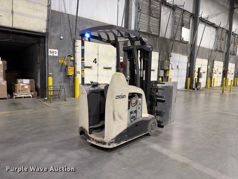 image for item EX0504 2018 Crown RC5545-40 forklift