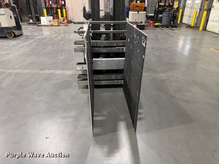 image for item EX0504 2018 Crown RC5545-40 forklift