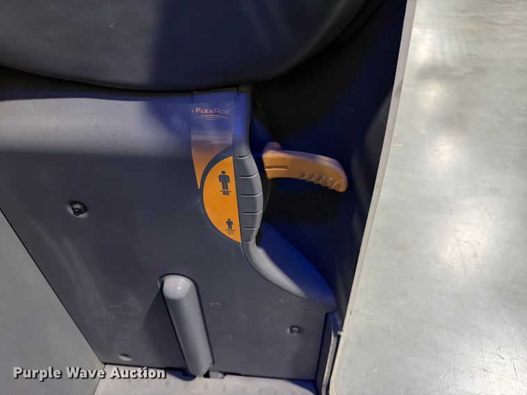 image for item EX0504 2018 Crown RC5545-40 forklift