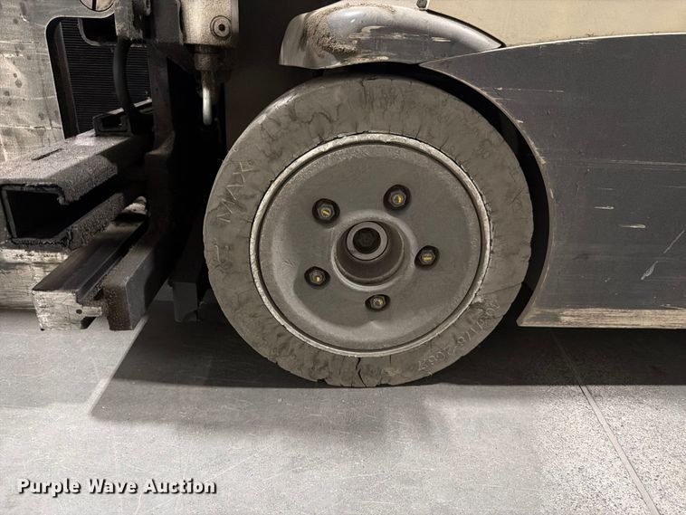 image for item EX0504 2018 Crown RC5545-40 forklift