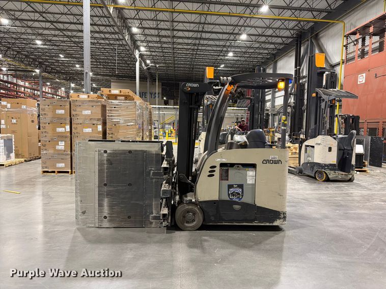 image for item EX0505 2018 Crown RC5545-40 forklift
