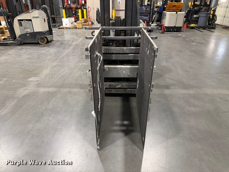 image for item EX0505 2018 Crown RC5545-40 forklift