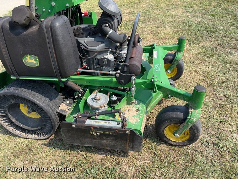 image for item EX2156 2020 John Deere 652R lawn mower