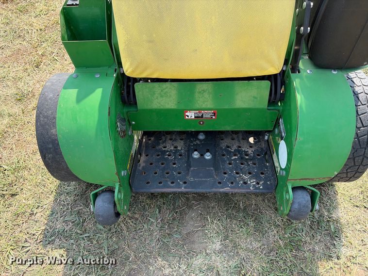 image for item EX2156 2020 John Deere 652R lawn mower