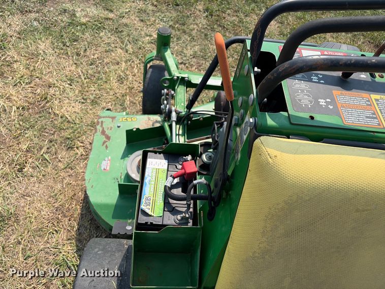 image for item EX2156 2020 John Deere 652R lawn mower